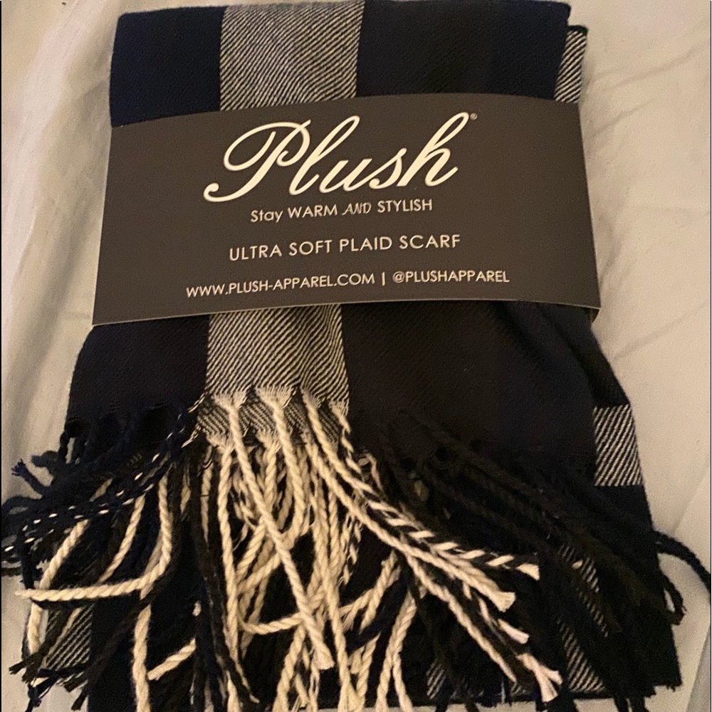 Ultra Soft Plaid Scarf